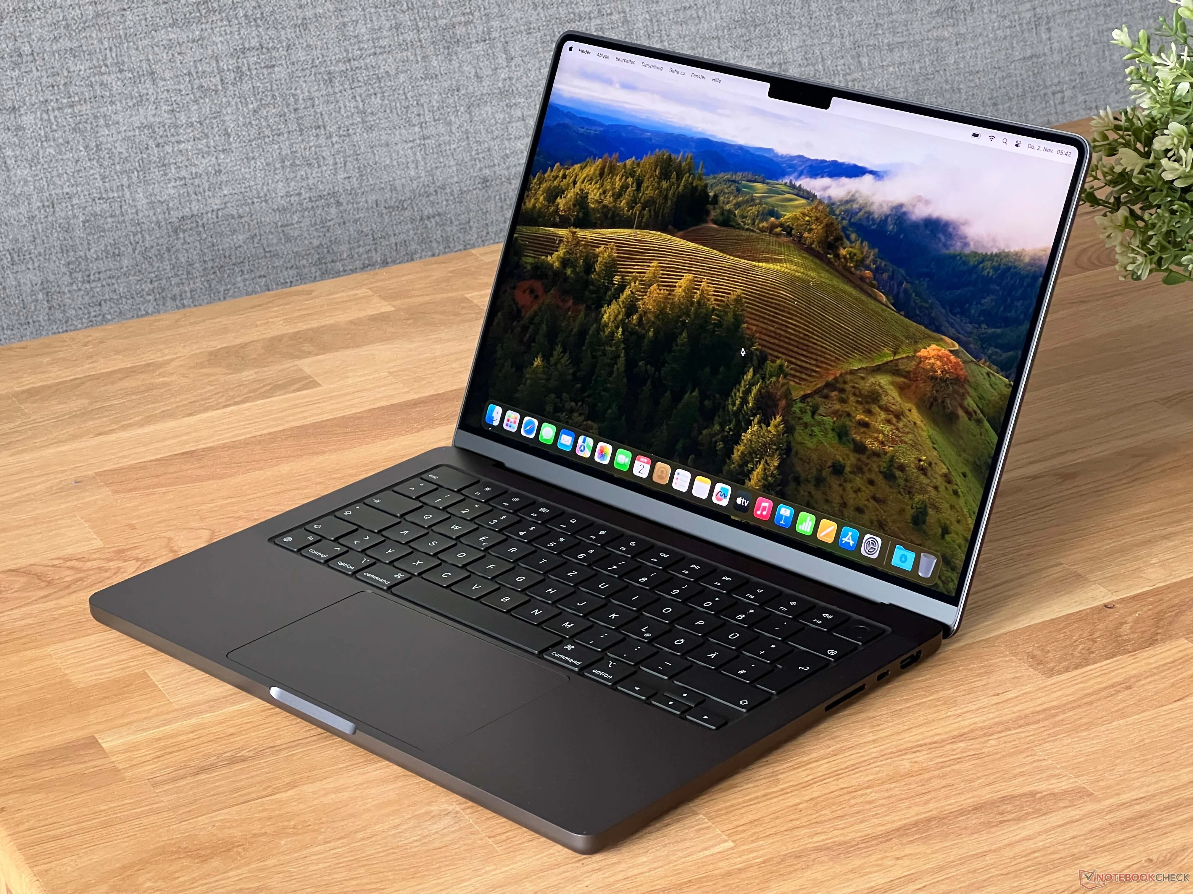 Apple MacBook Pro 14" M3 Pro